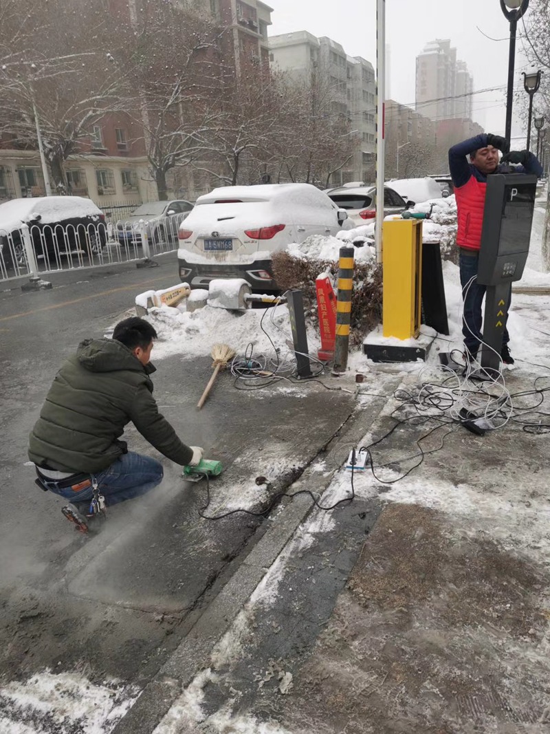 道闸车辆识别安装